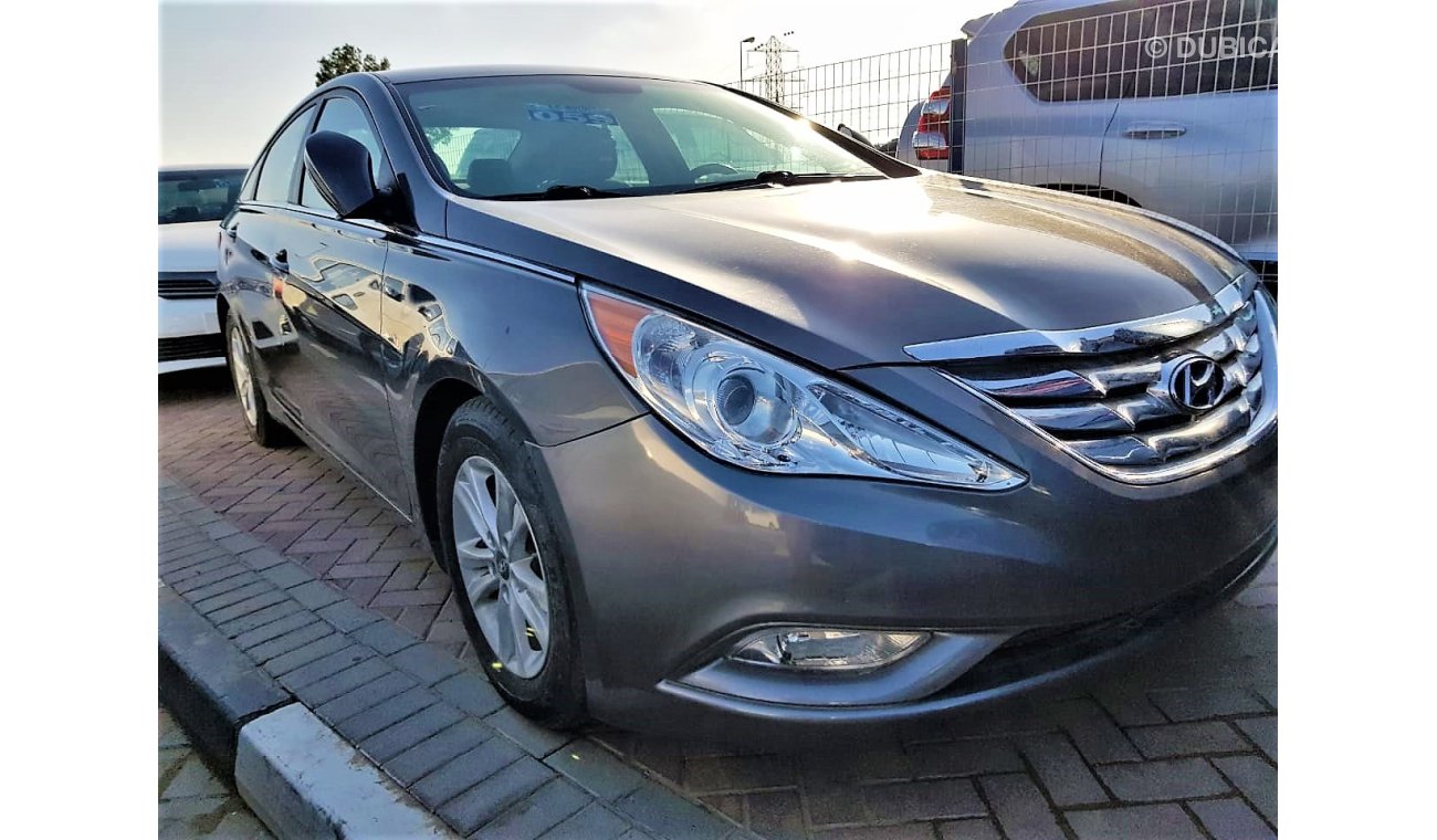 Hyundai Sonata VERY LOW MILEAGE