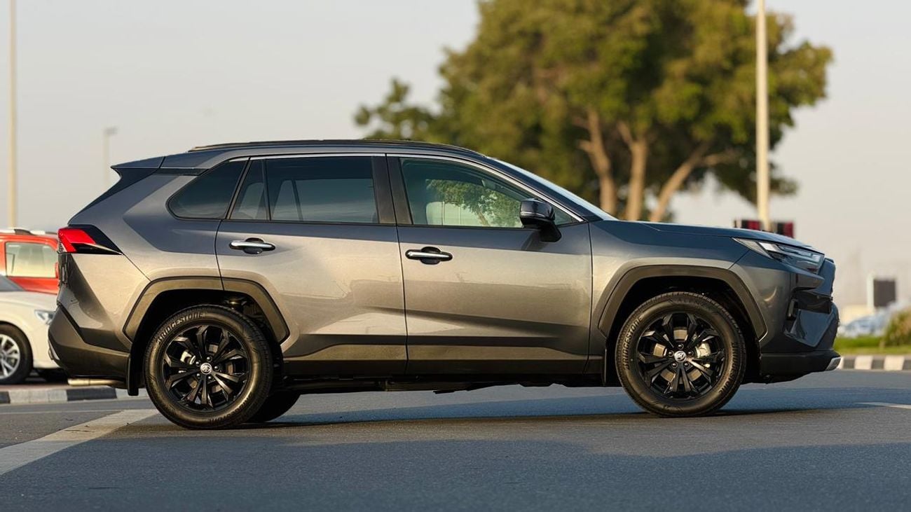 Toyota RAV4 2024| 2.5L HYBIRD | AT | RHD | SUNROOF | DIGITAL REAR VIEW MIRROR | MEMORY SEAT | 360 VIEW CAMERA | 