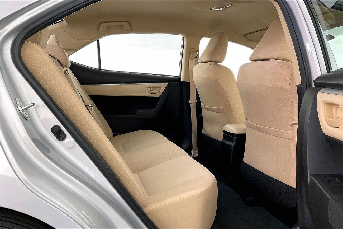 تويوتا كورولا SE | سنة ضمان مجانية | نسبة التمويل 1.99% | سياسة الإعادة بعد 7 أيام