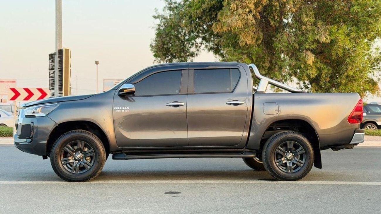 Toyota Hilux HYBRID DIESEL ENGINE | PUSH START | POWER SEAT | 2024 | AUTOMATIC | RHD