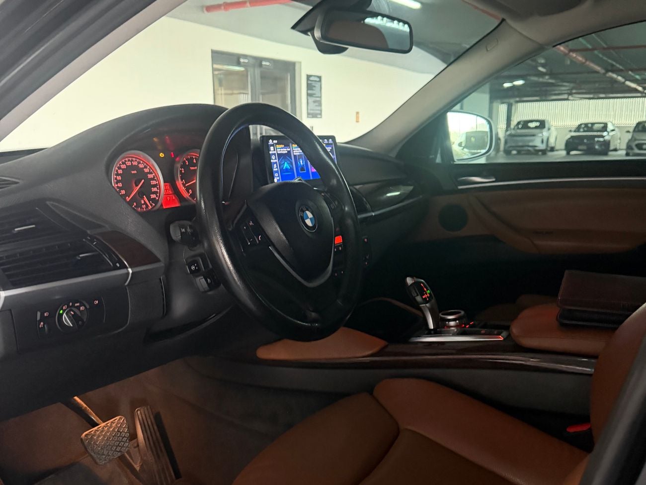 بي أم دبليو X6