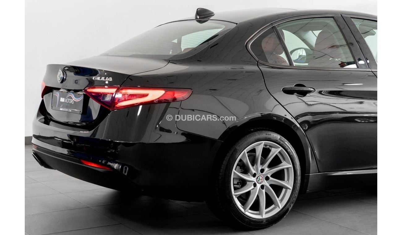 Alfa Romeo Giulia 2.0L Turbo Engine 2.0