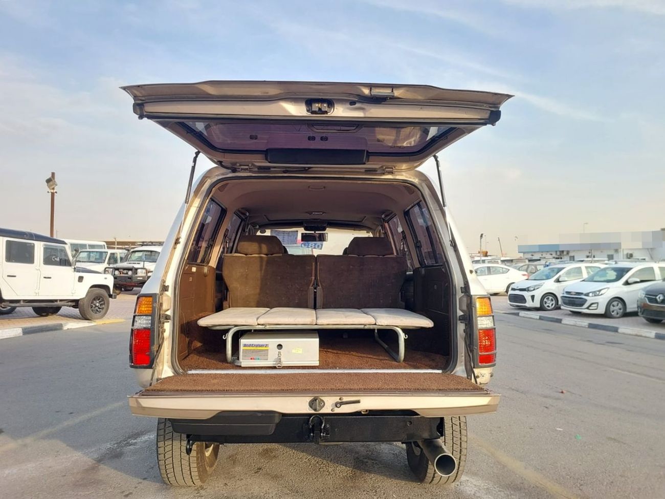 Toyota Land Cruiser TOYOTA LAND CRUISER SUV RHD 1994 MODEL 4.1 L DIESEL AUTOMATIC(PM47559)