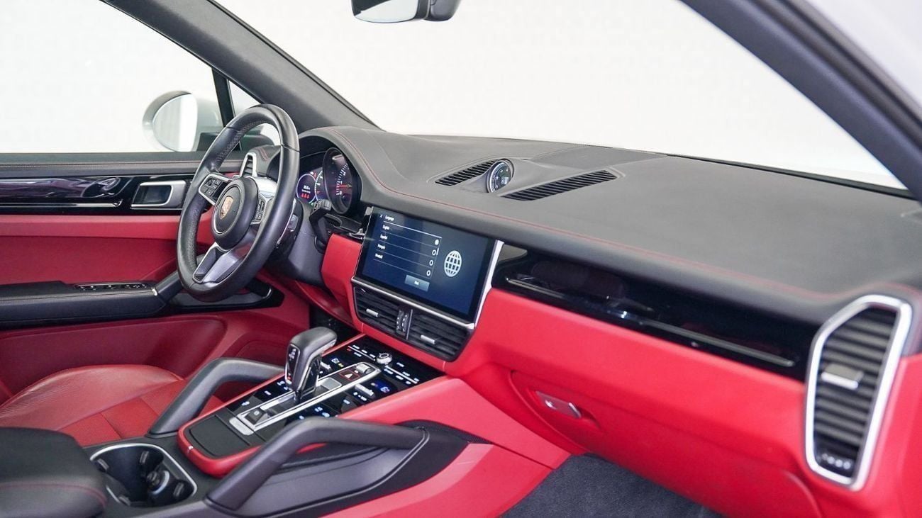 Porsche Cayenne Cayenne 3.0 V6 PDK | AED 4,276  PM | Premium Colour, Low KM | Ramadan Offer