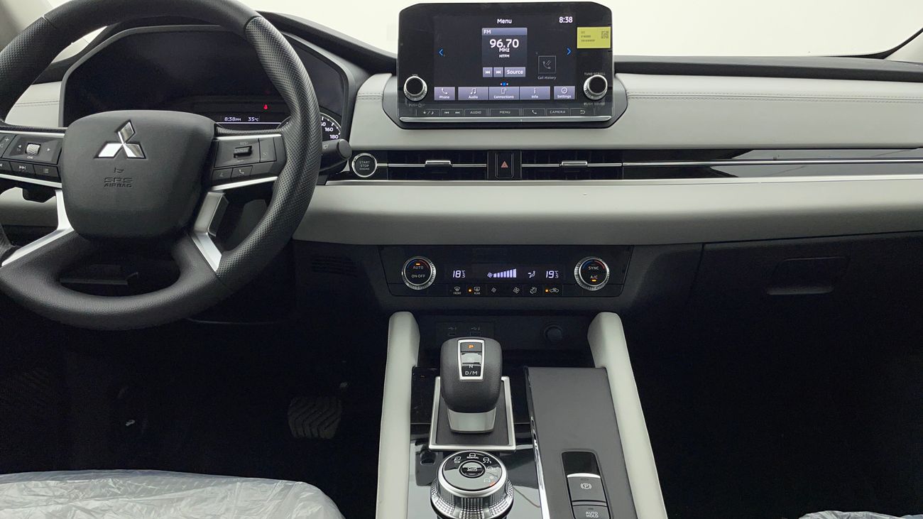 Mitsubishi Outlander MIDLINE 2.5 | Zero Down Payment | Home Test Drive