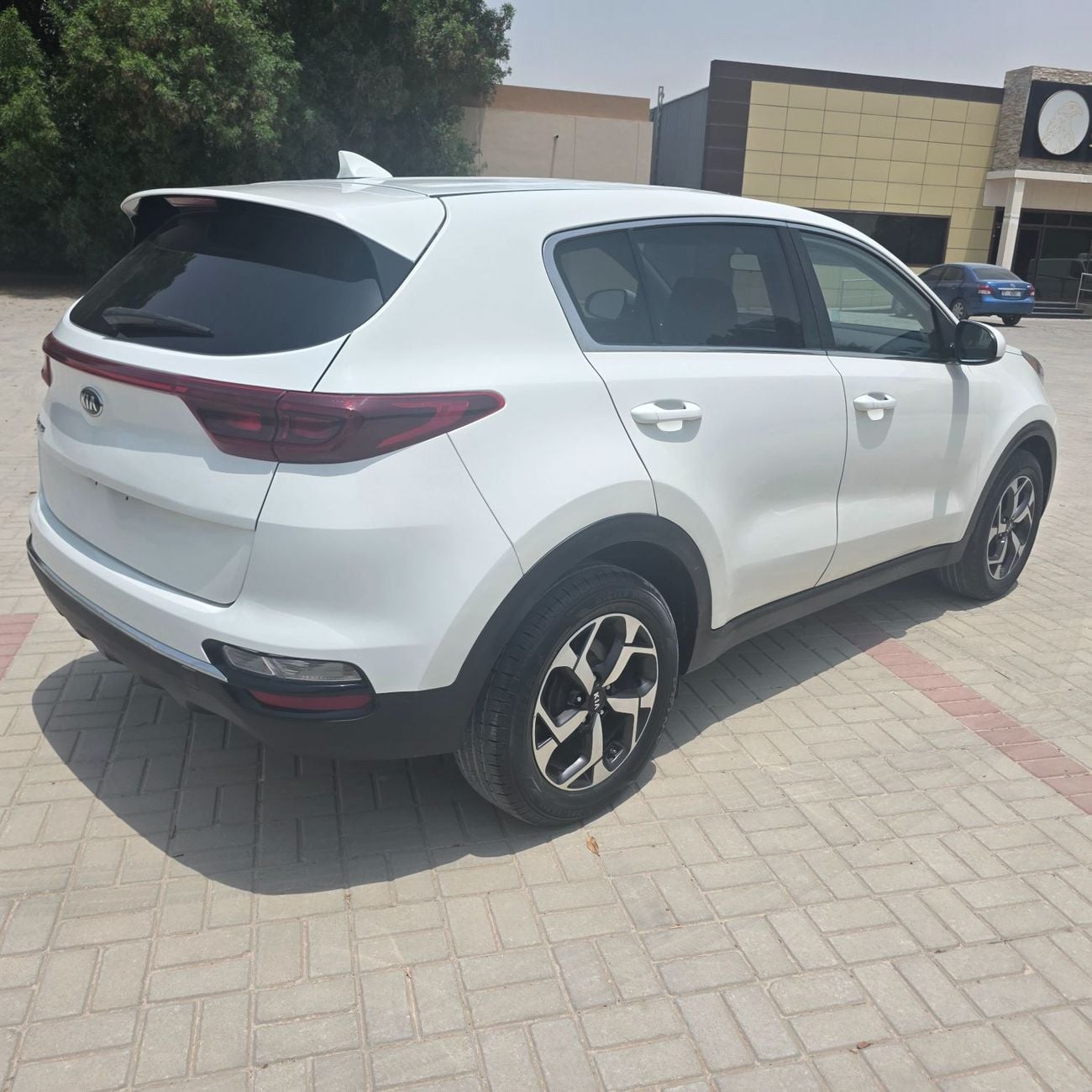Kia Sportage EX MID