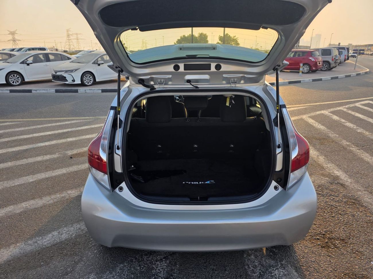 Toyota Prius+ 2016 Model Prius C Hybrid Engine