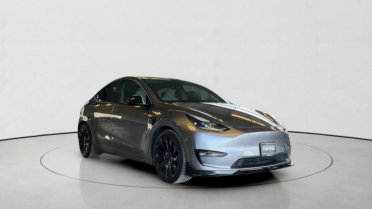 Tesla Model Y BEV PERFORMANCE QUICKSILVER BW INT 21 | Guaranteed Warranty | 0 Down Payment