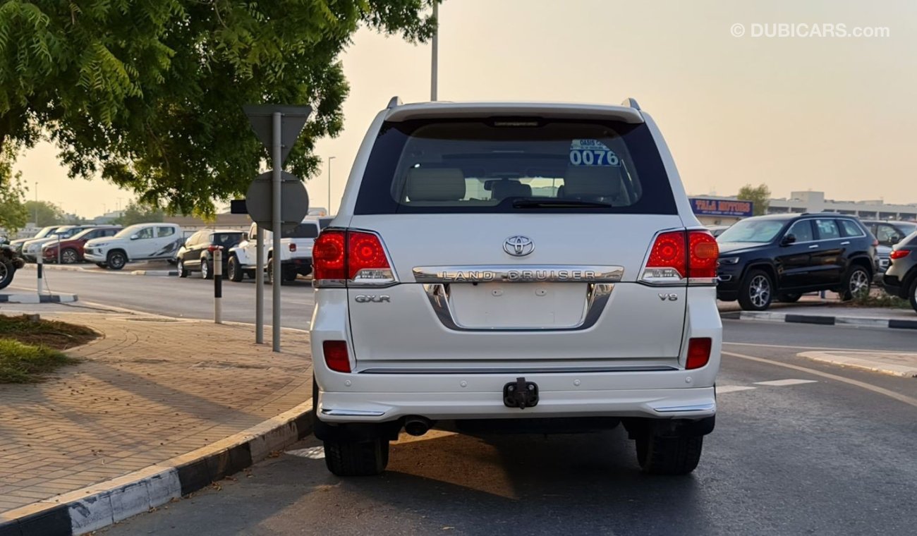 Toyota Land Cruiser GXR V8 Full Service History Dana Trade GCC Perfect Condition