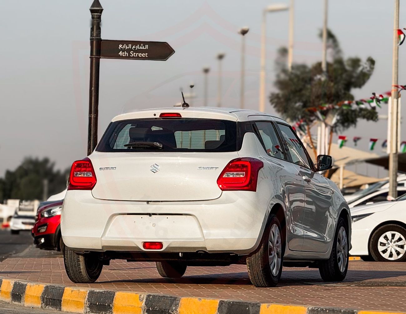 سوزوكي سويفت سوزوكي سويفت | ١٫٢ لتر | ٢٠٢٣ | خليجي | خالية من الحوادث | بحالة ممتازة | ٦٣٢ شهرياً