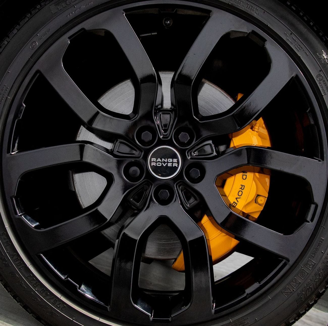 Land Rover Range Rover Sport Dynamic Black HSE P360 3.0L