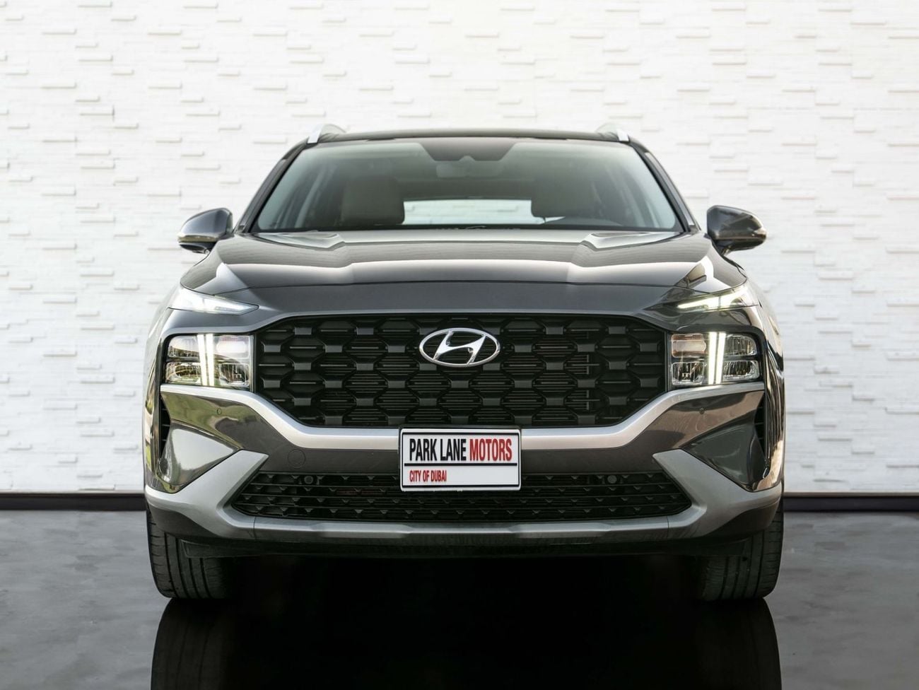 Hyundai Santa Fe COMFORT PLUS Hyundai Santa Fe 2023 for 1,577.00 AED monthly