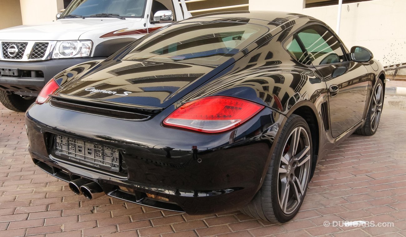 Porsche Cayman S