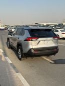 Toyota RAV4 RAV4 XLE Full option