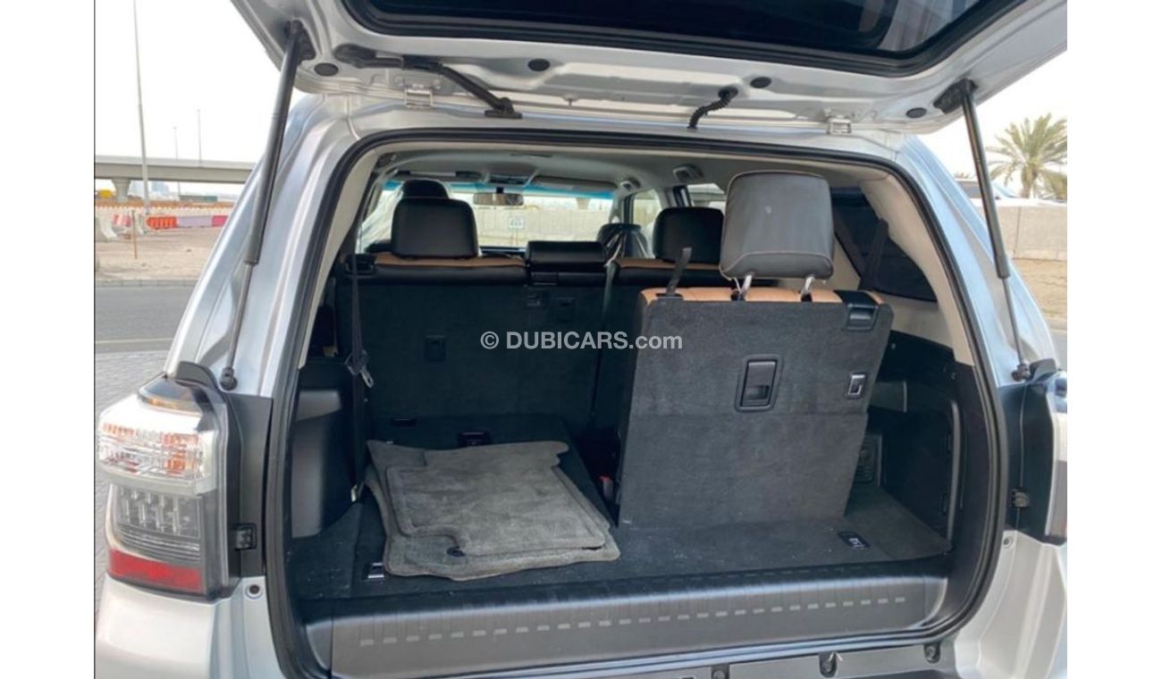 Toyota 4Runner SR5 PREMIUM 4x4 7 SEATER 4.0L 2014 AMERICAN SPECIFICATION