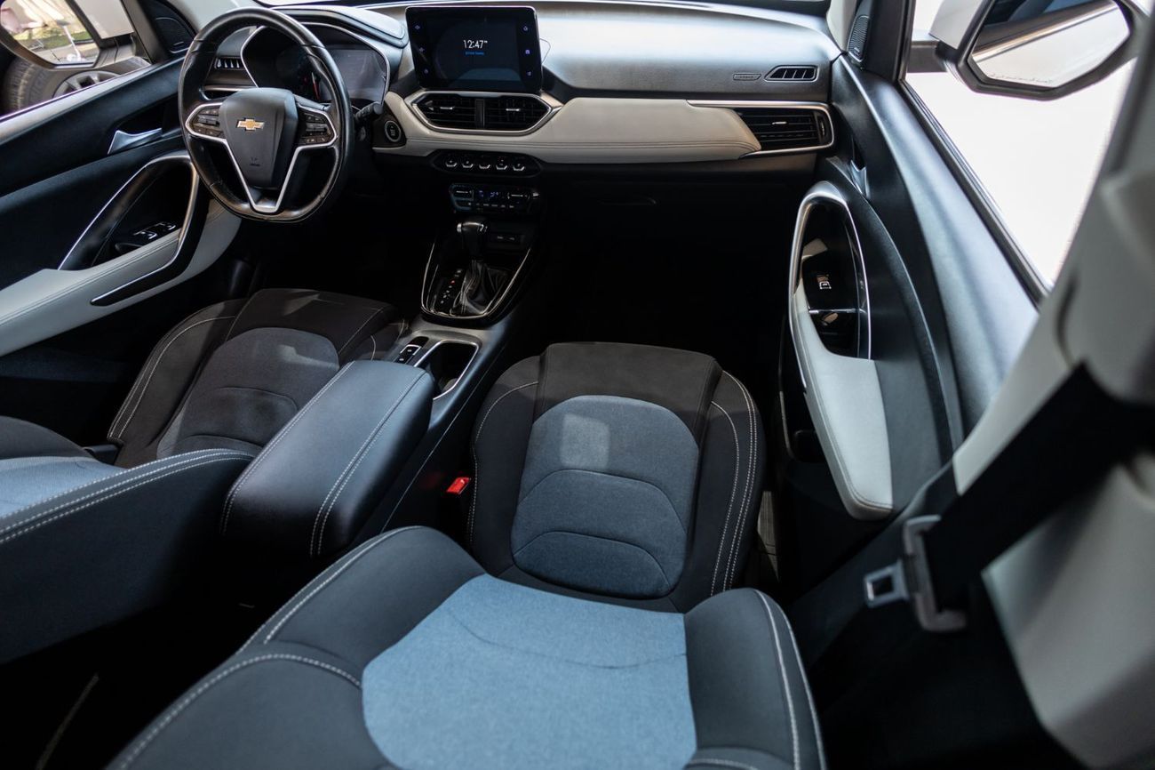 Chevrolet Captiva Premier 1.5L (150 HP) (7 Seater)