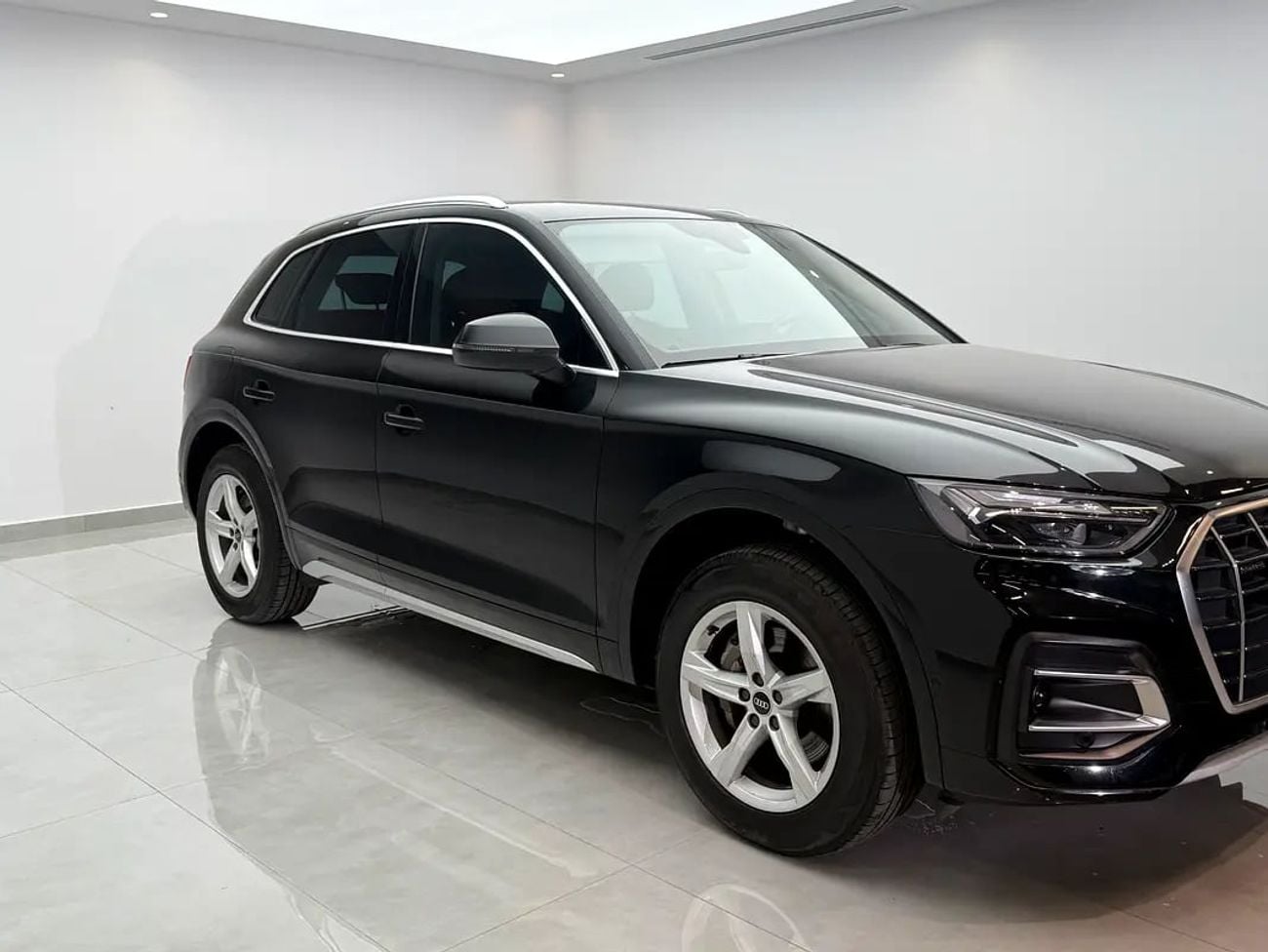 أودي Q5 45 TFSI | GCC Specs | S-line | AWD | Clean Condition