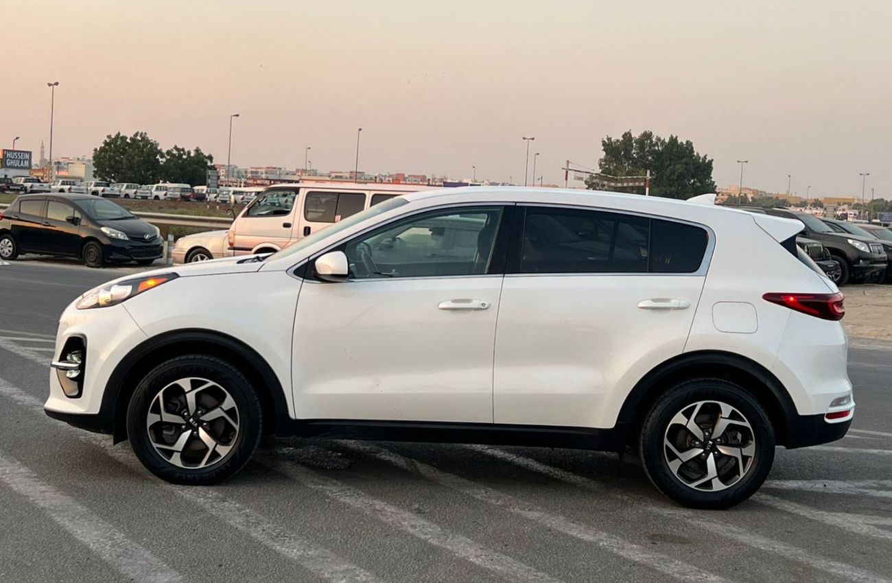 Kia Sportage 2022 Kia  Sportage Mioption-Rear Camara - Radar system - 2.4L V4 - AWD 4x4 - Cruse Control