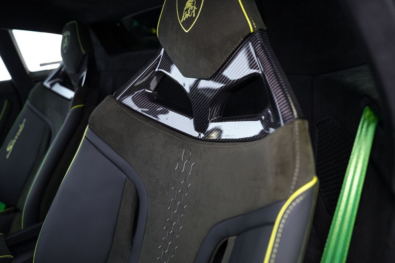 لامبورغيني هوراكان STERRATO 5.2L V10