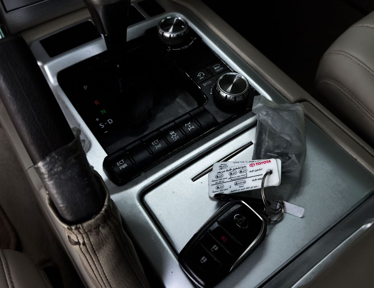 تويوتا لاند كروزر GXR Toyota Land Cruiser | 4.6 L | 2018 | GCC | Accident-Free | In Excellent Condition | 3293 P.M 92 