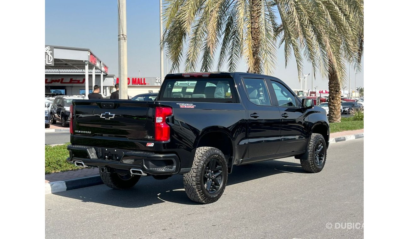 شيفروليه سيلفارادو LT 5.3L DC TRUCK