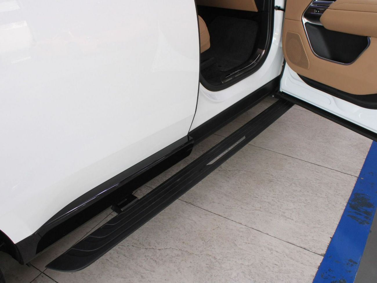 Land Rover Range Rover Vogue Autobiography Large - Brand New