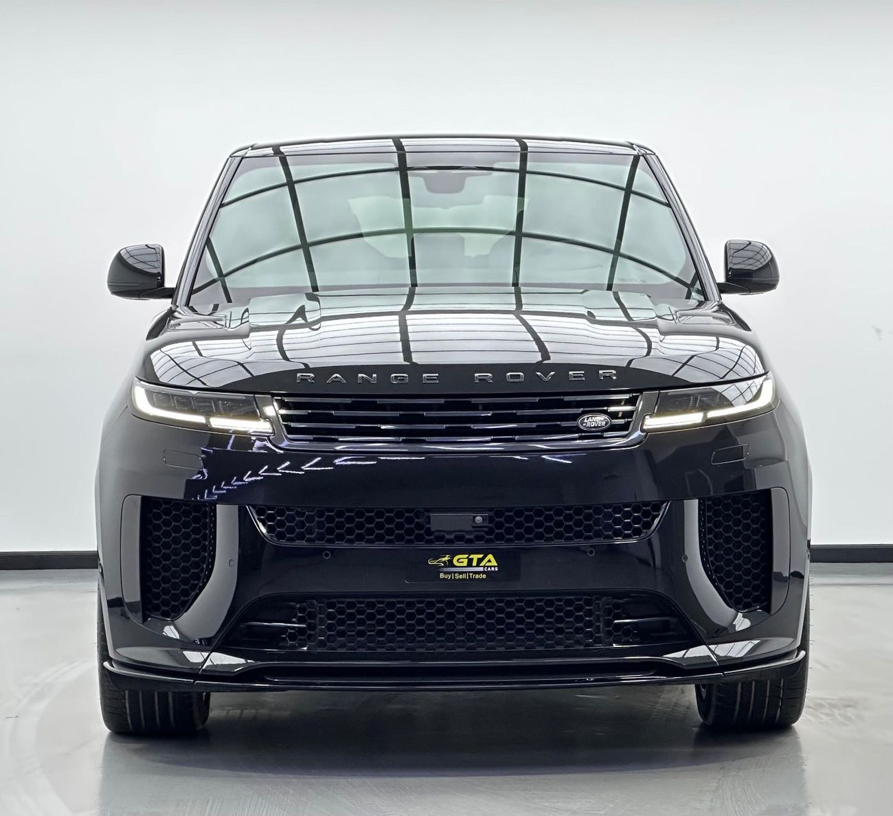 لاند روفر رينج روفر سبورت SV 4.4L 2024 Range Rover Sport SV, Warranty, Full RR Service History, Fully Loaded, Low Km, Euro