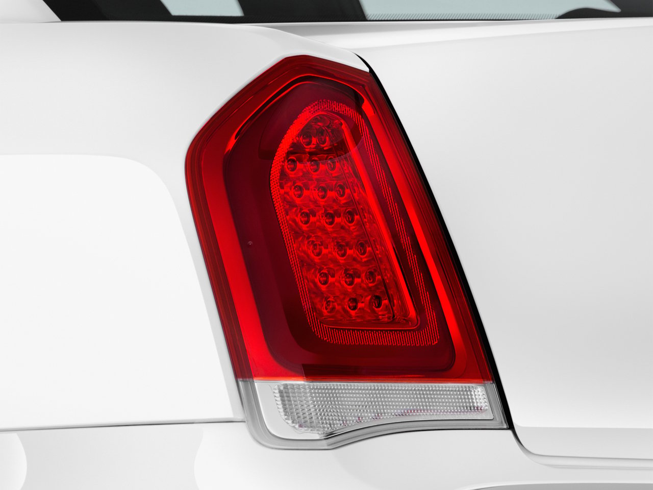 Chrysler 300 exterior - Tail Light