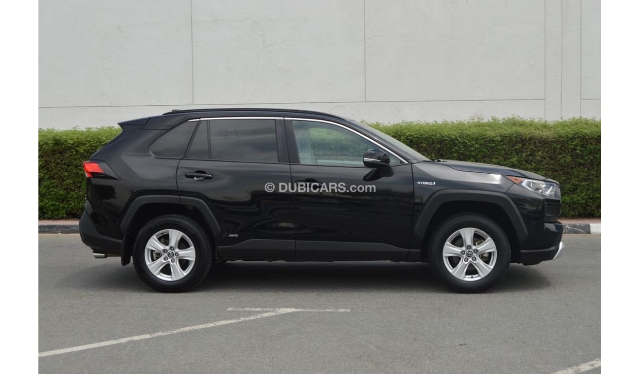 Toyota RAV4 XLE Full option Hybrid