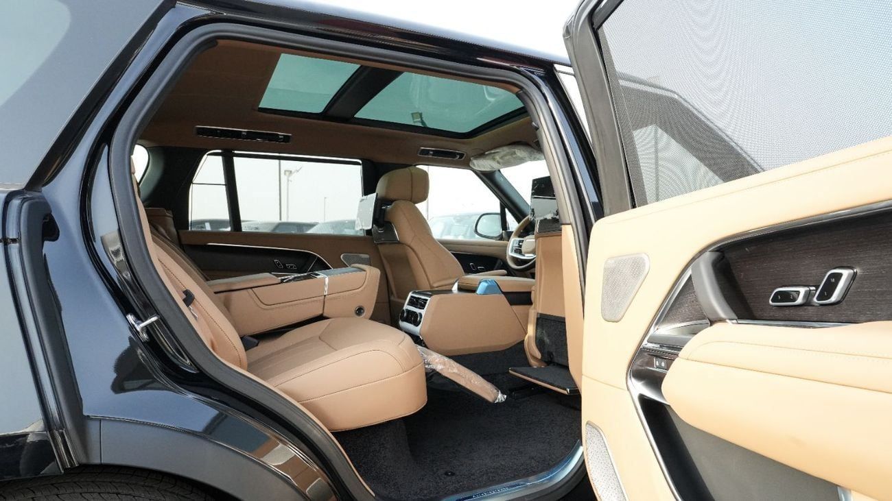 Land Rover Range Rover LWB Autobiography P530 4.4L Range Rover Autobiography P530 LWB 4.4L V8 BLACK 2025 MY EXPORT PRICE
