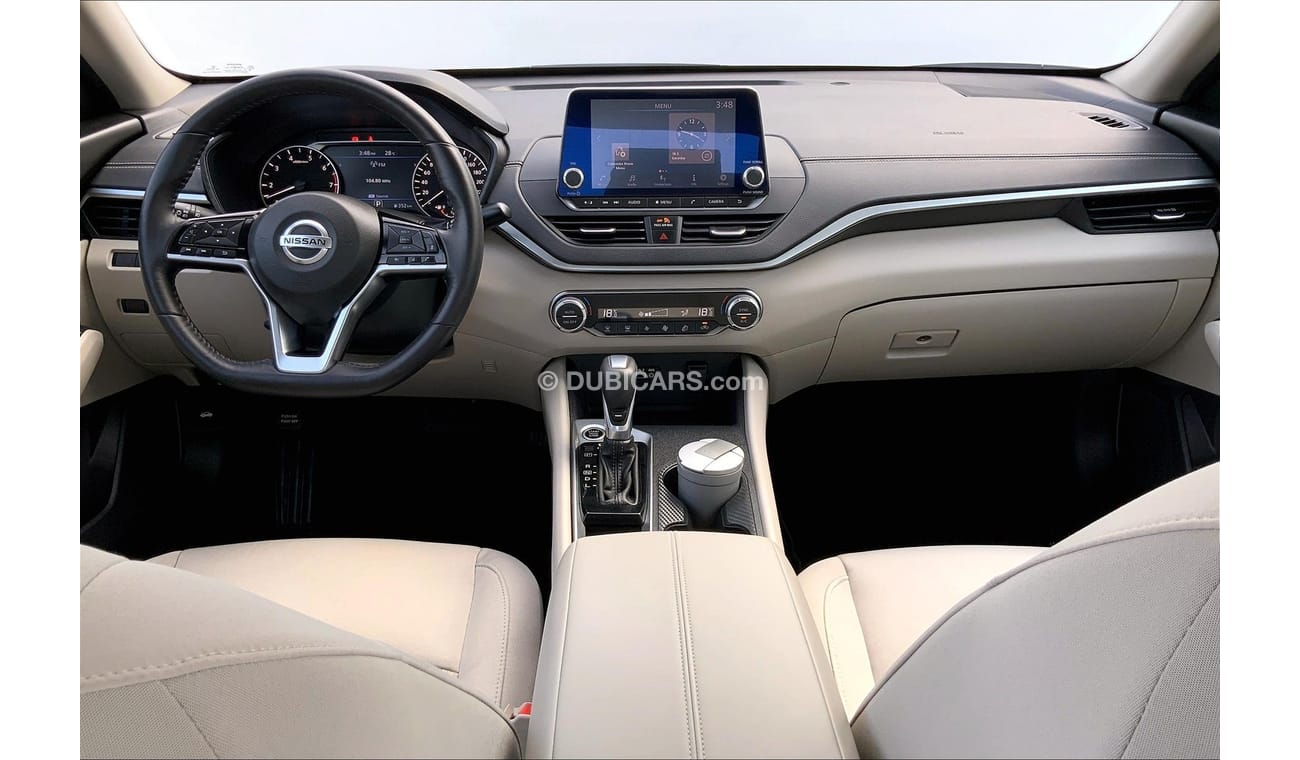 نيسان ألتيما SV