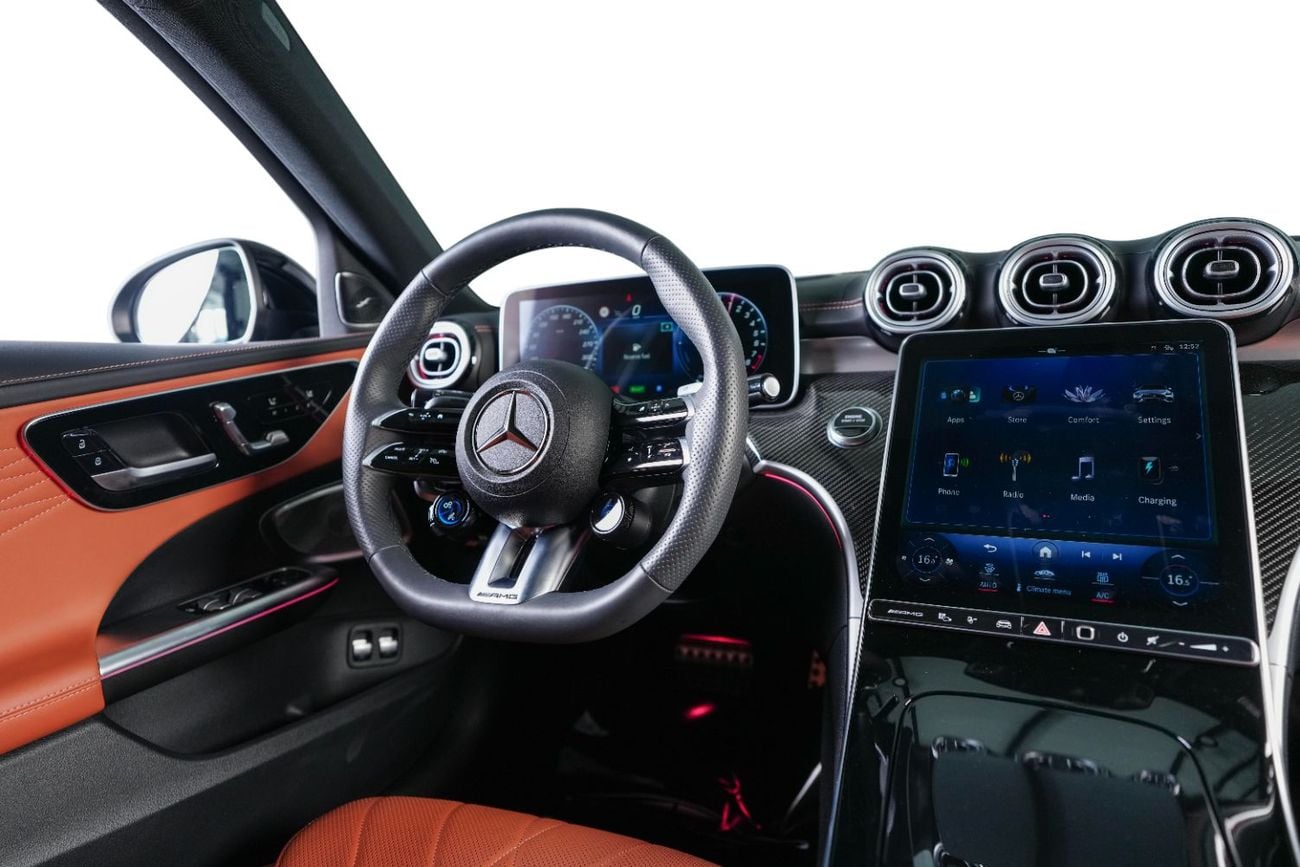 مرسيدس بنز C 63 AMG 827 KMS ONLY-Graphite Grey Metallic-The Best Sports Sedan