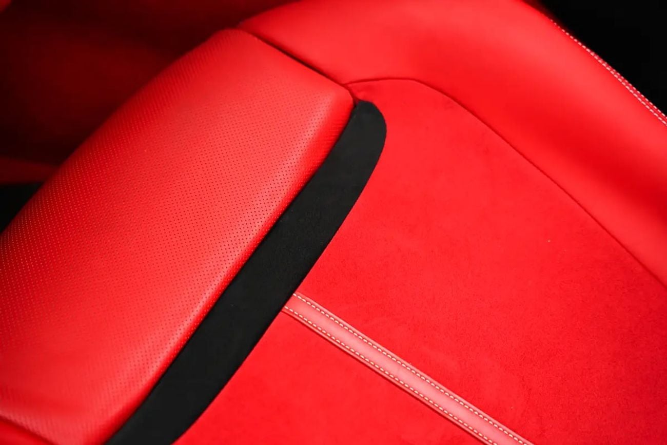 Ferrari Roma SPIDER WITH WARRANTY AND SERVICE CONTRACT