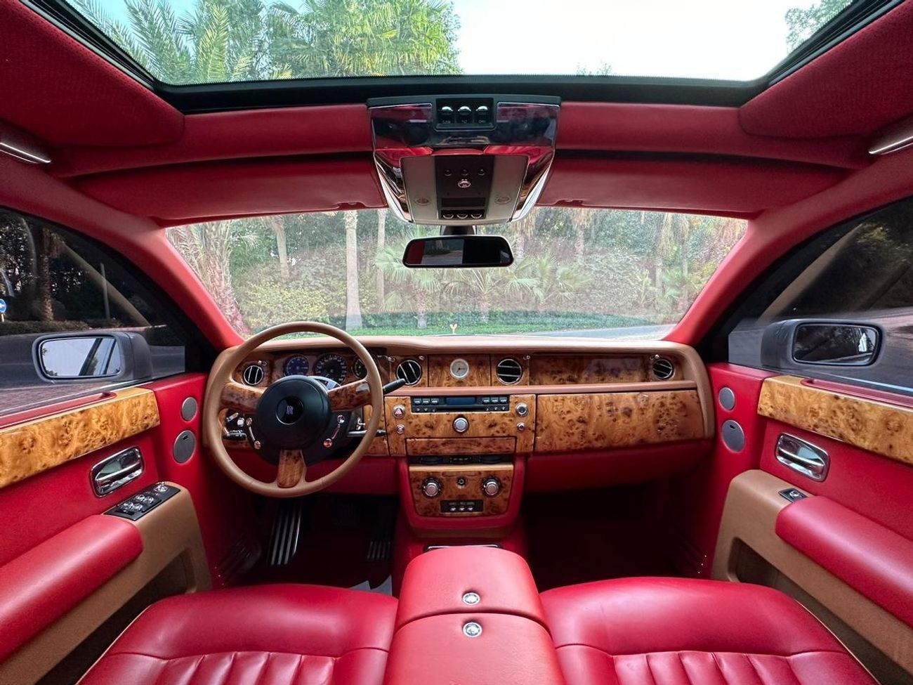 رولز رويس فانتوم 2007 | GCC Specs | V12 6.75L | Mansory Rims | Ultra Luxury | Timeless Design | Powerful V12