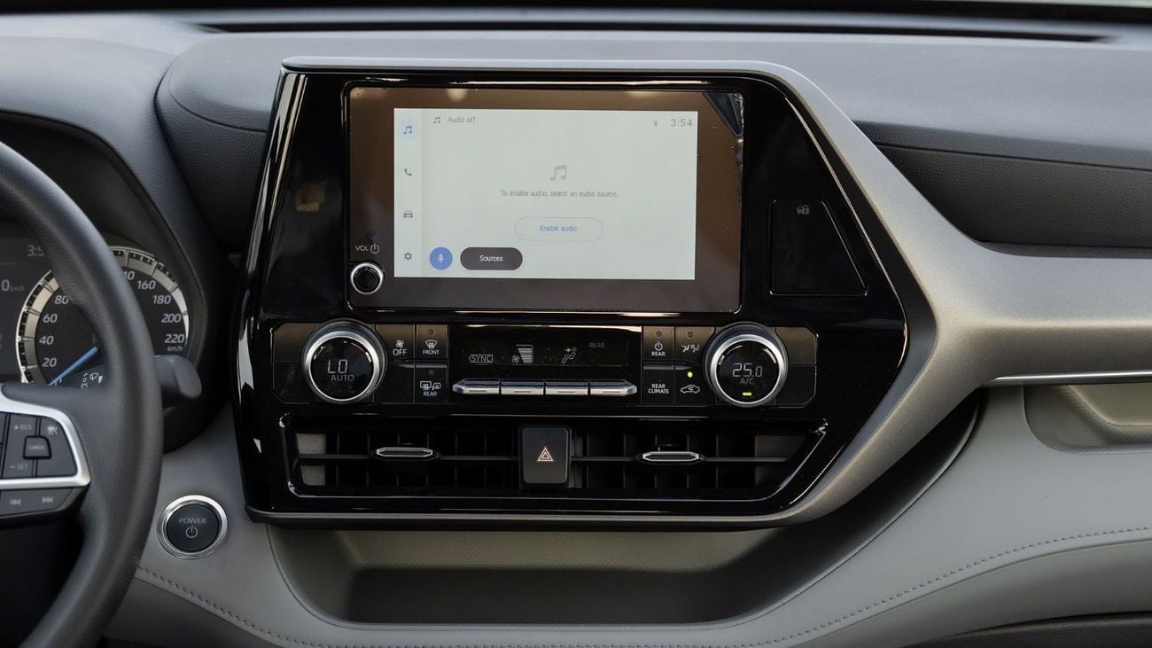 تويوتا هايلاندر 2026 Toyota Highlander LE 2.5 AT Hybrid (White)