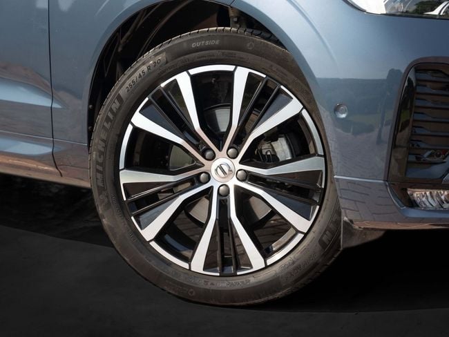 Volvo XC60 ULTIMATE DARK, миниатюра 25