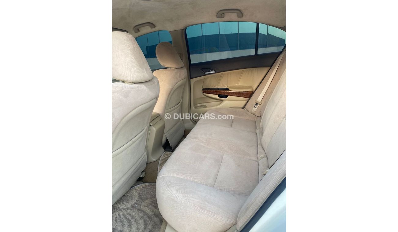 Honda Accord Honda Accord Model: 2008 Price : 15,000 Dirhams  Mileage : 193,000 Gulf specifications