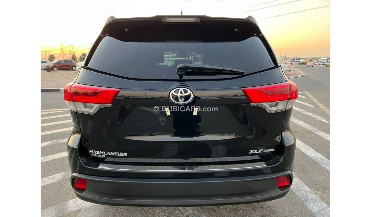 Toyota Highlander 2018 TOYOTA HIGHLANDER XLE / AWD / FULL OPTION