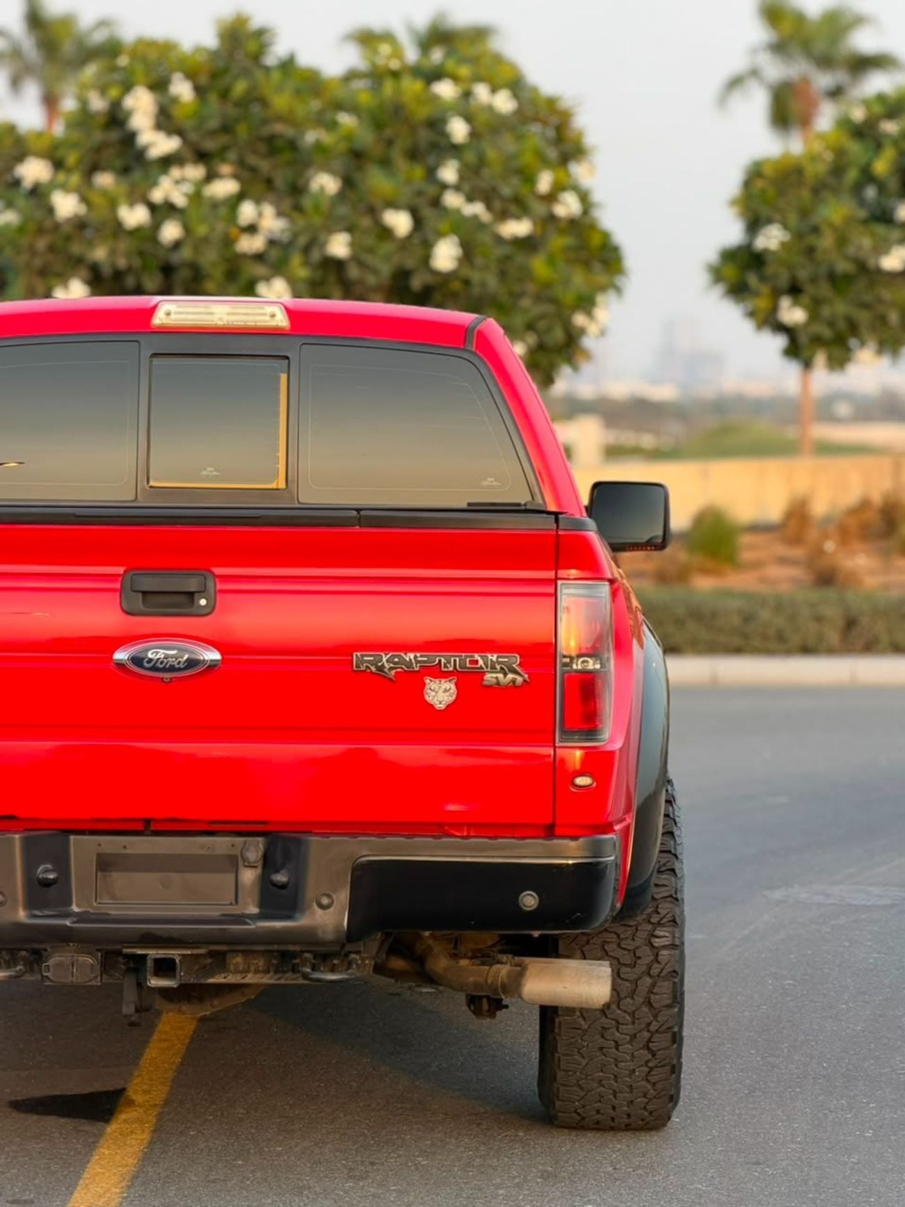 Ford F-150 SVT RAPTOR SUPER CAB