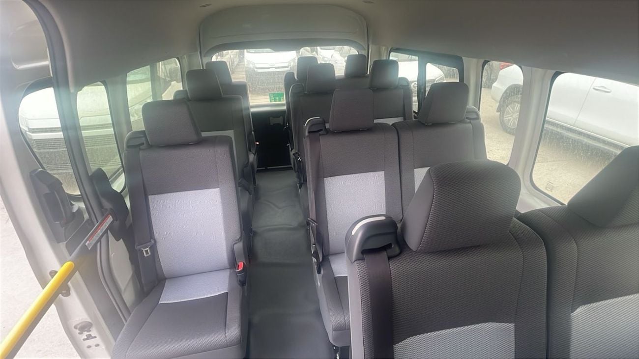 Toyota Hiace Toyota Hiace Toyota Hiace High roof 3.5L Petrol MT 13 Seaters-SUNROOF -SUPPORT HANDRAILS  2026 MODEL