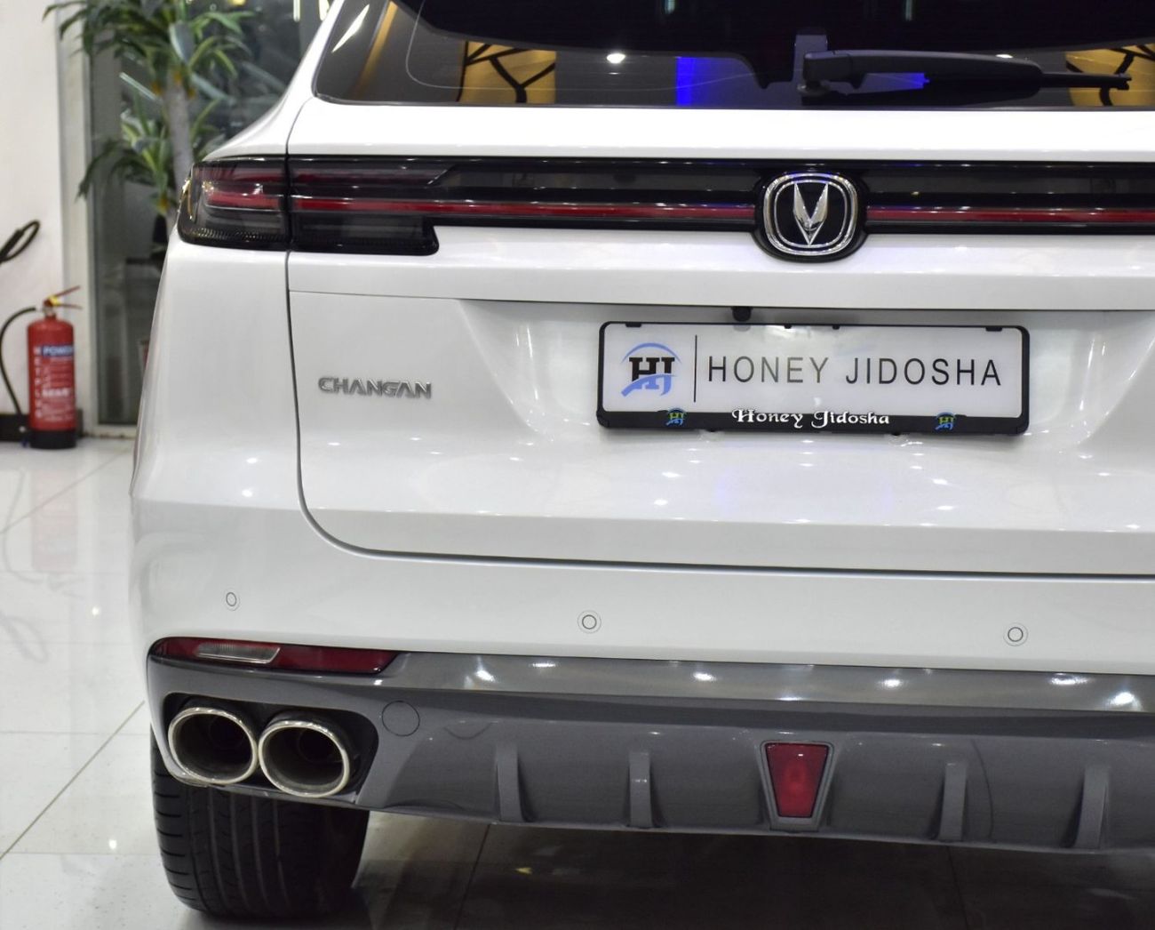 تشنجان يوني ك EXCELLENT DEAL for our Changan UNI-K AWD ( 2024 Model ) in White Color GCC Specs