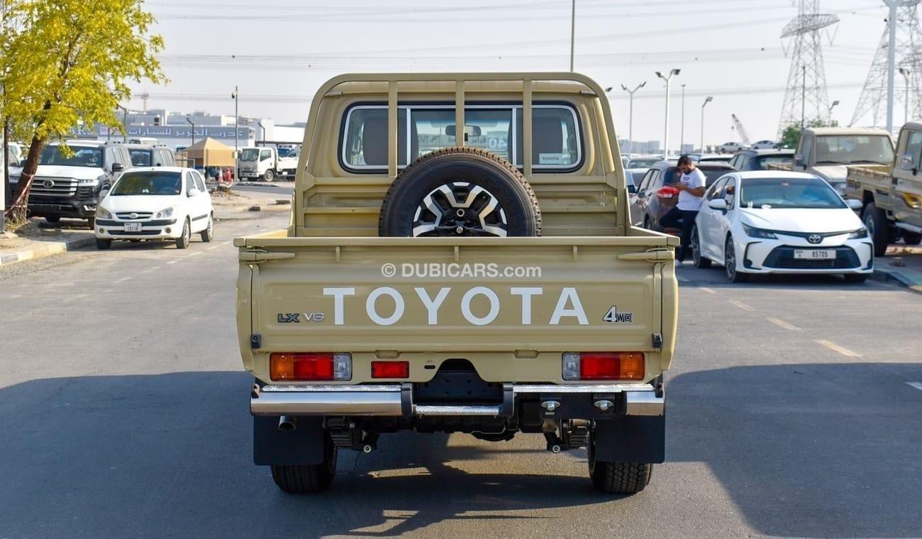 Toyota Land Cruiser Pick Up LX V6