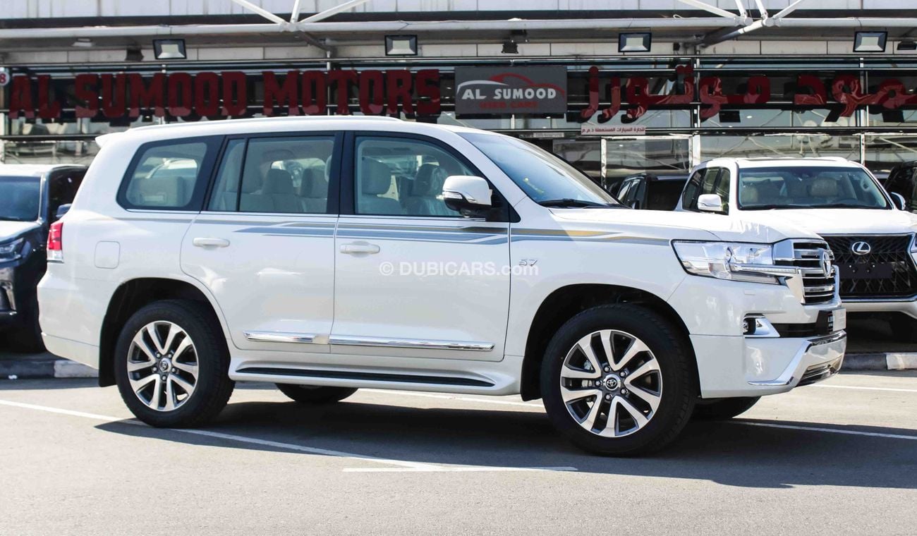 Toyota Land Cruiser VXR 5.7L V8