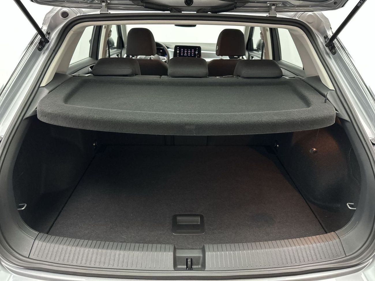 فولكس واجن T ROC LIFE 1.4L | AED 63,900 Only! | MARKET BEST PRICE | VW Certified