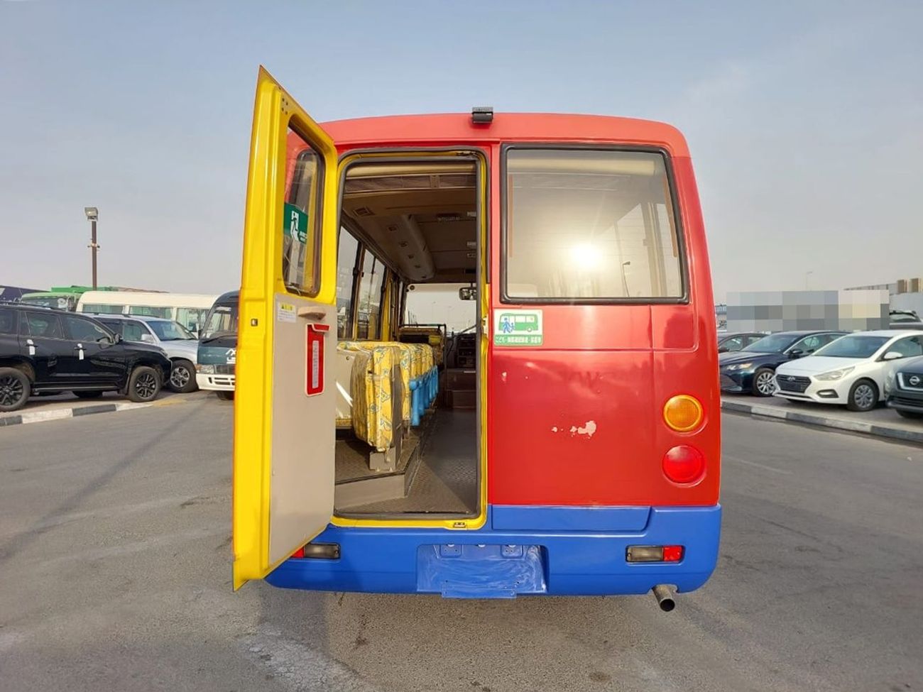 ميتسوبيشي روزا MITSUBISHI ROSA BUS RHD 2004 MODEL 4.2 L DIESEL AUTOMATIC(PM00594)