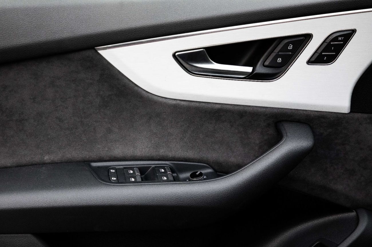 أودي Q8 55 TFSI Quattro | 4,308 P.M  | 0% Downpayment | Excellent Condition!