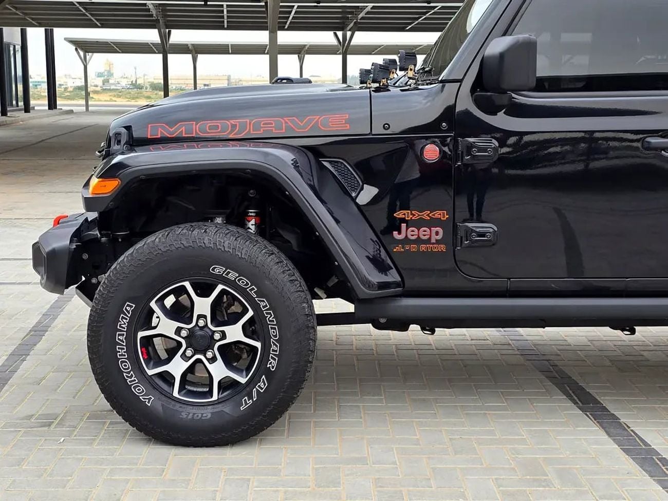 Jeep Gladiator MOJAVE (NON GCC) Mojave (Canadian Specs)