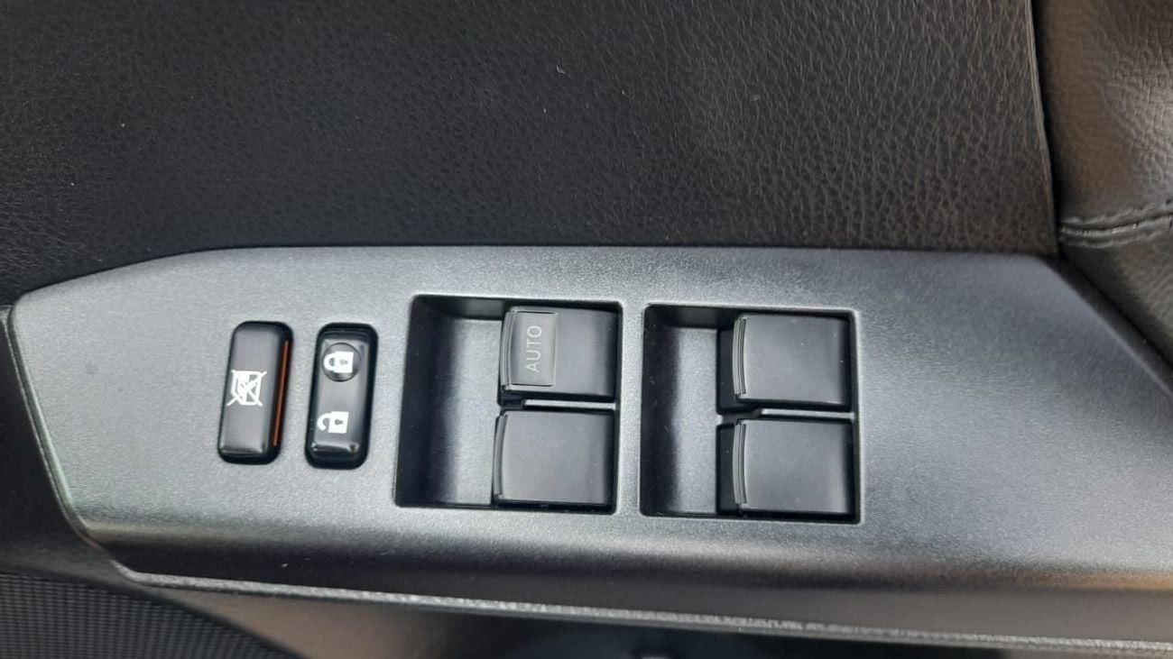 تويوتا راف ٤ RHD PETROL