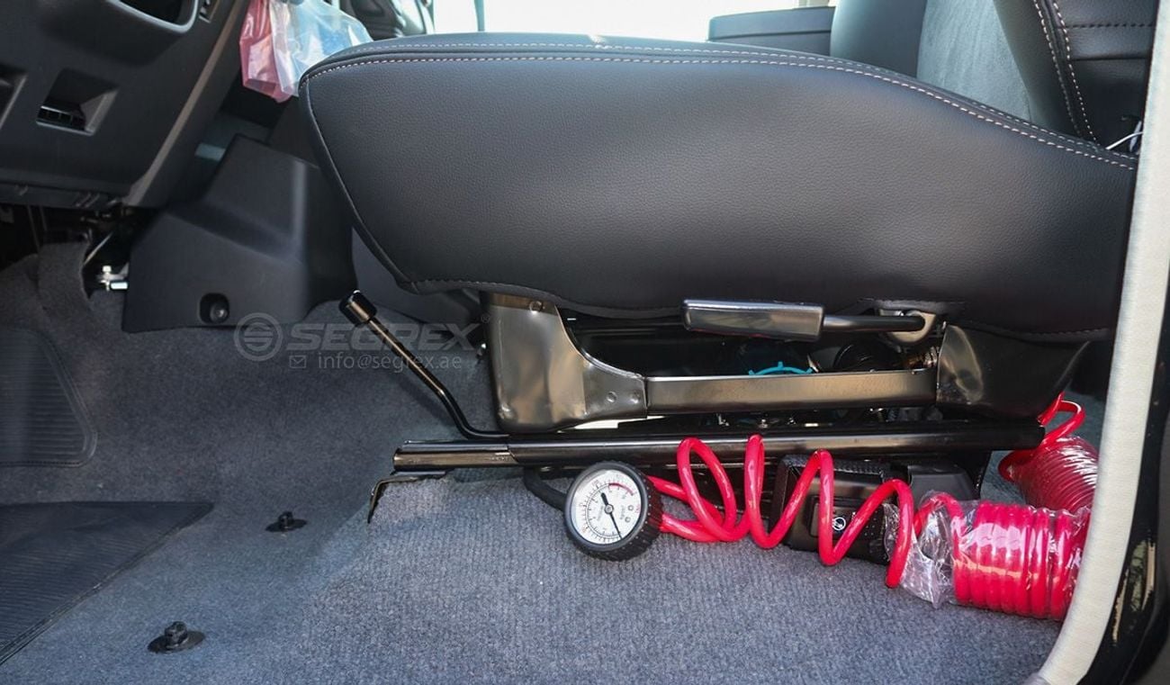 Toyota Land Cruiser 70 2026 Model Toyota Land Cruiser Hardtop LC76, 4.0L Petrol 4WD 6A/T, Ready for Export