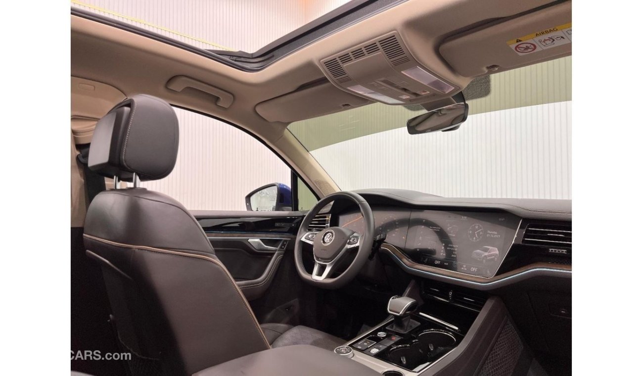 فولكس واجن طوارق 2019 Volkswagen Touareg Highline Plus, Warranty, Full Options, GCC